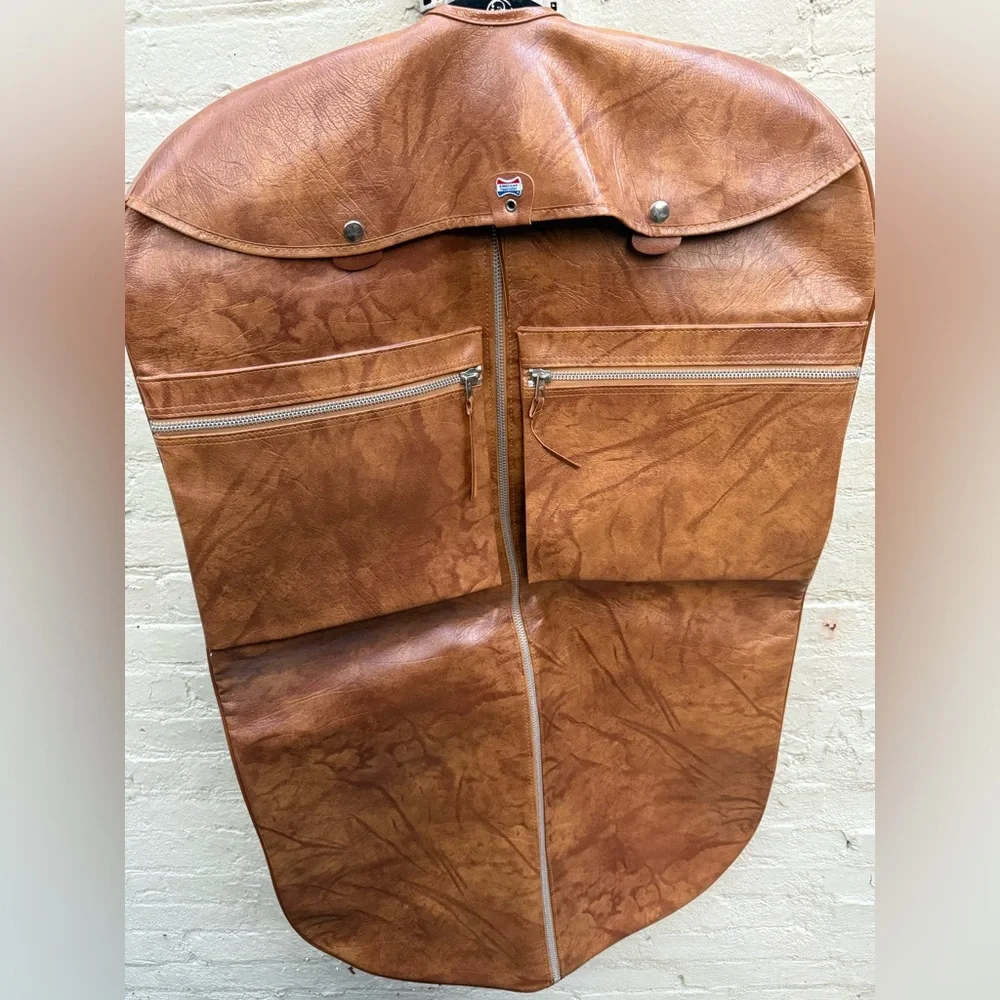 Amazing vintage Brown Leather Garment Bag American Tourister